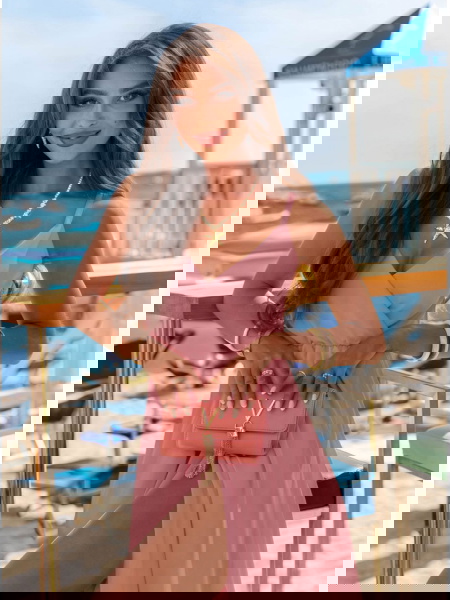 Sukienka maxi z rozcięciem... 2