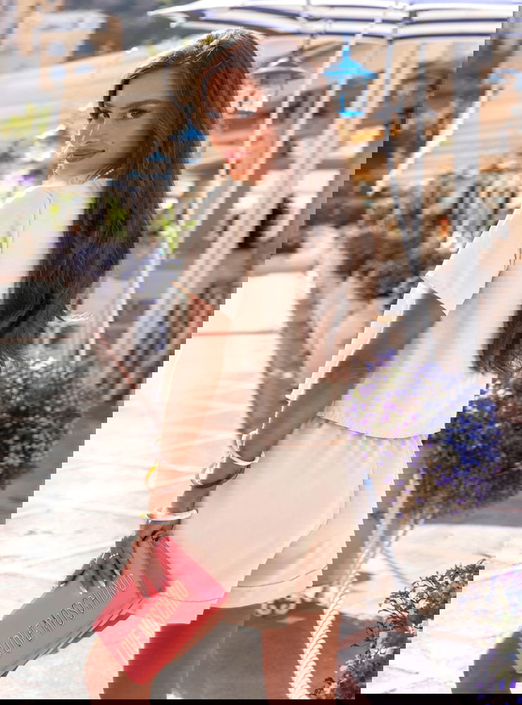 Beżowy komplet koszulka i szorty Tamo