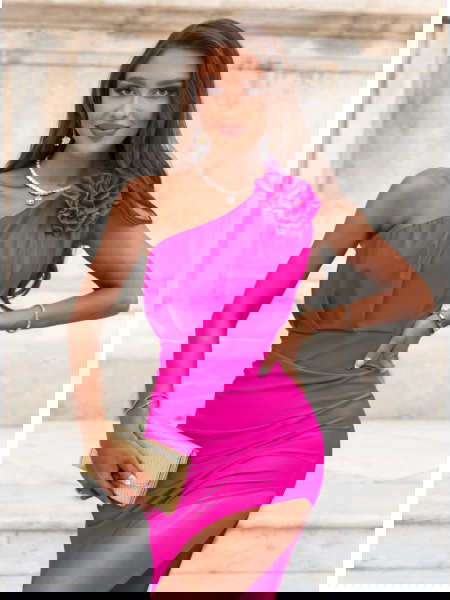 Długa sukienka na jedno... 2