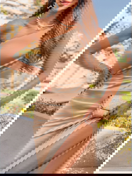 Beżowa długa sukienka z... 2