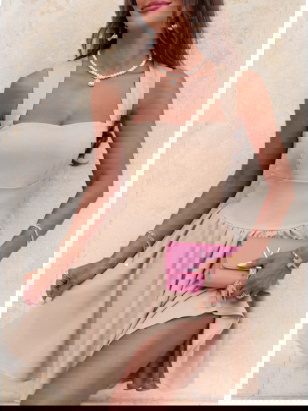 Beżowa rozkloszowana... 2