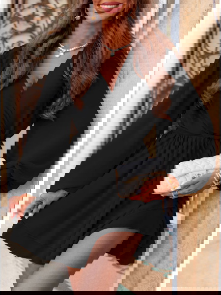 Czarna szyfonowa sukienka... 2