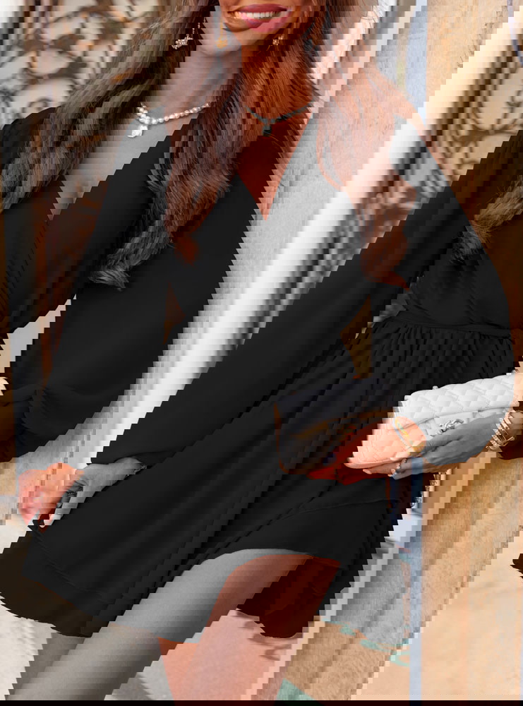 Czarna szyfonowa sukienka mini z...