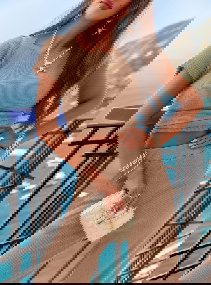 Beżowy komplet prążkowany bluzka i...