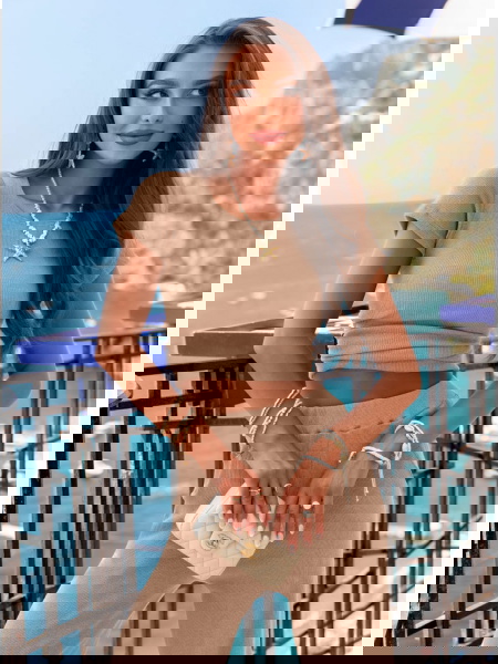 Beżowy komplet prążkowany... 2