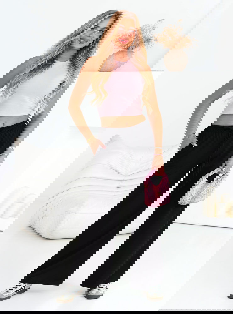 Czarne spodnie dresowe Kerron