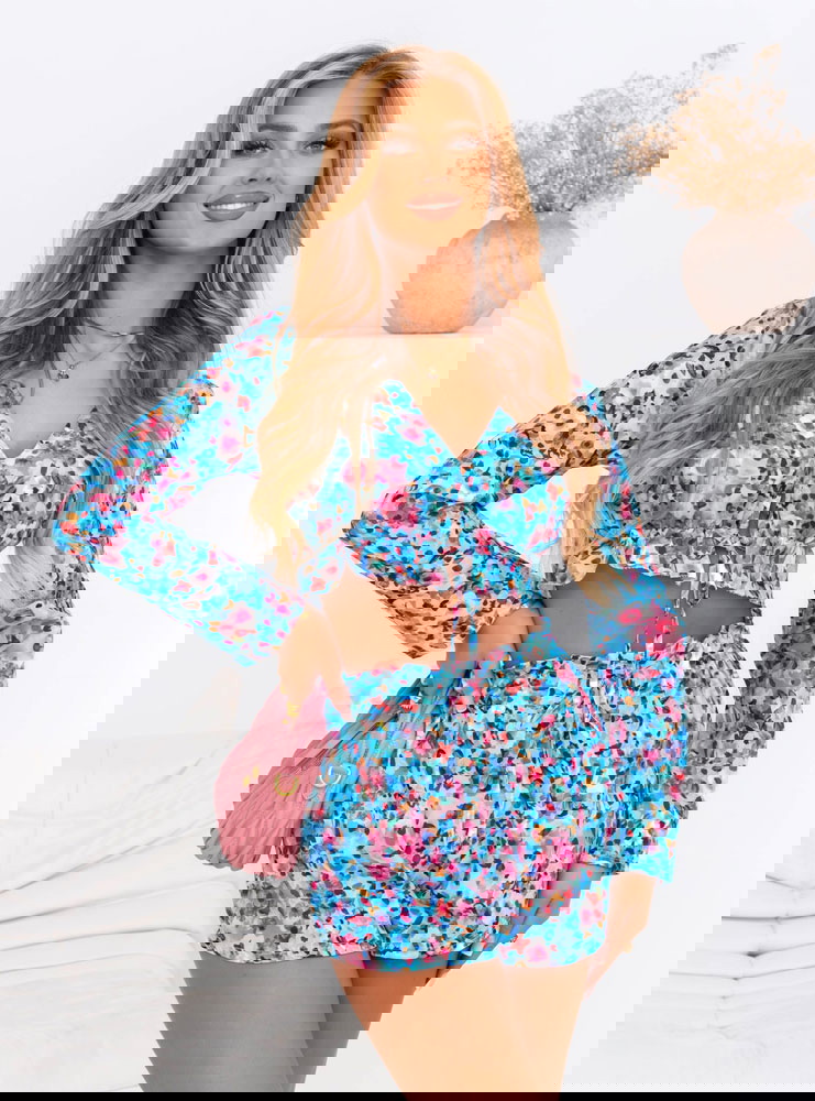 Wzorzysty komplet bluzka + szorty...