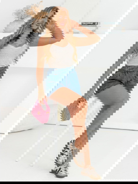 Szary top na ramiączkach... 2