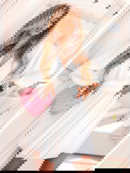 Biała sukienka... 2