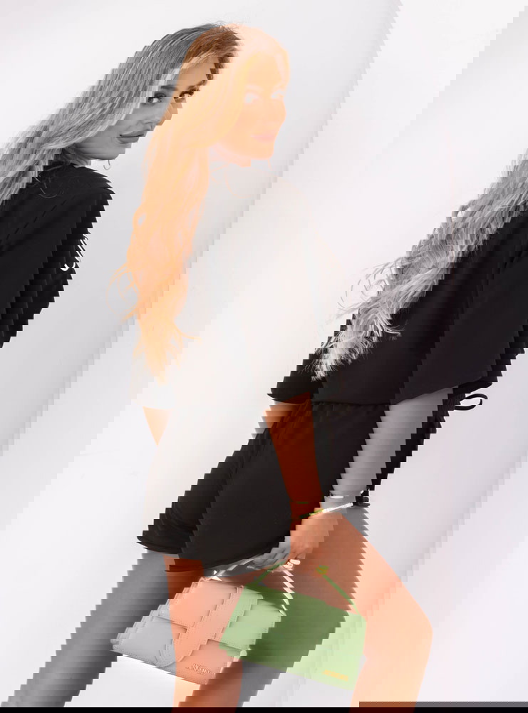 Czarne krótkie spodenki dresowe Eldece