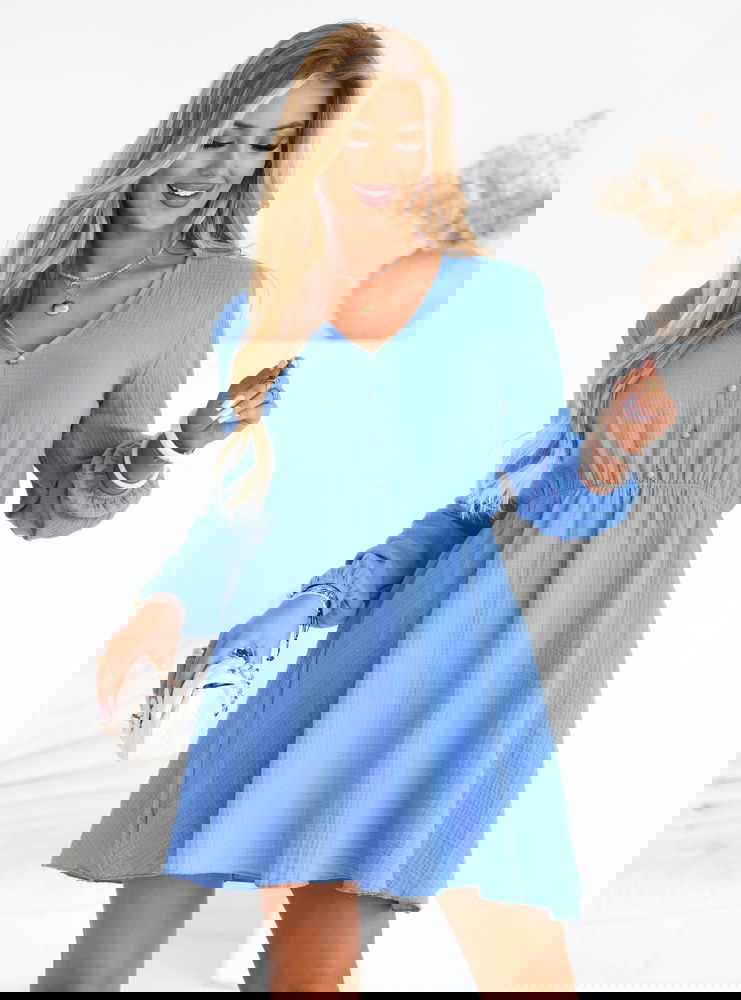 Niebieska muślinowa rozkloszowana...