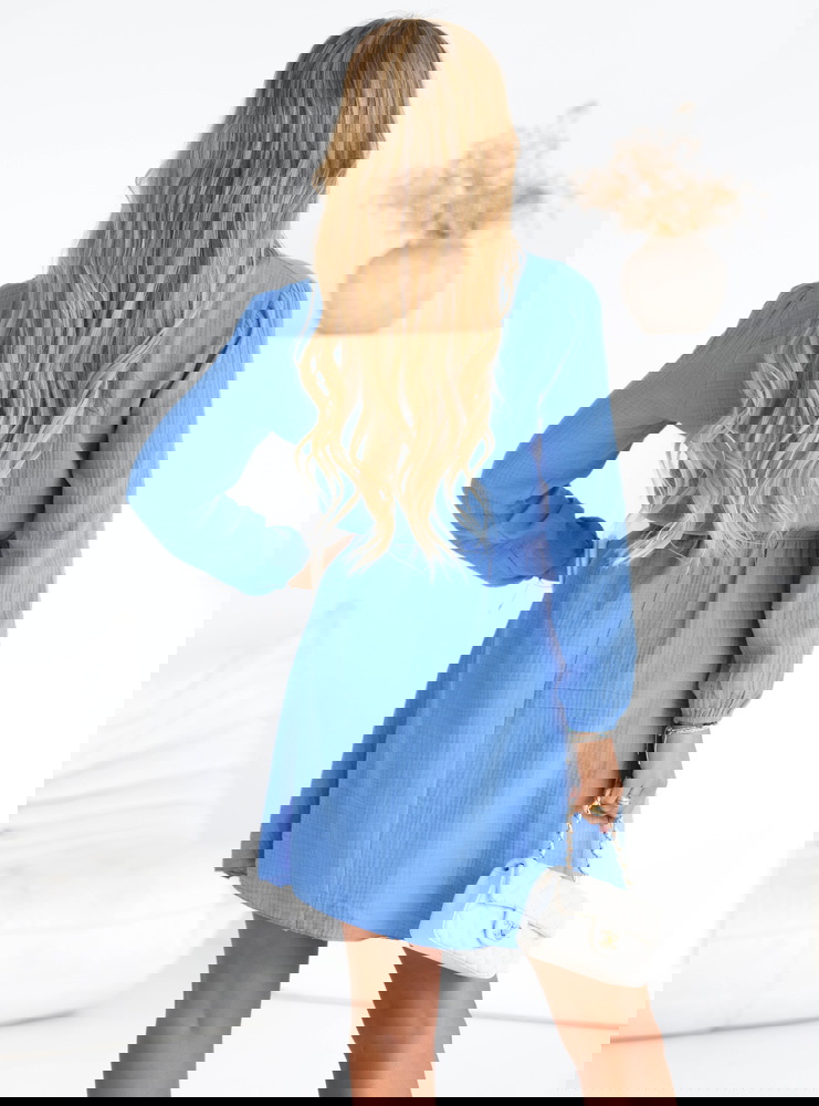 Niebieska muślinowa rozkloszowana...