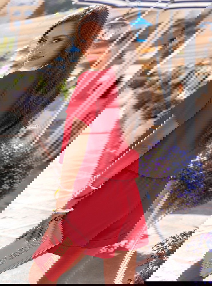 Malinowy komplet koszulka i szorty Tamo