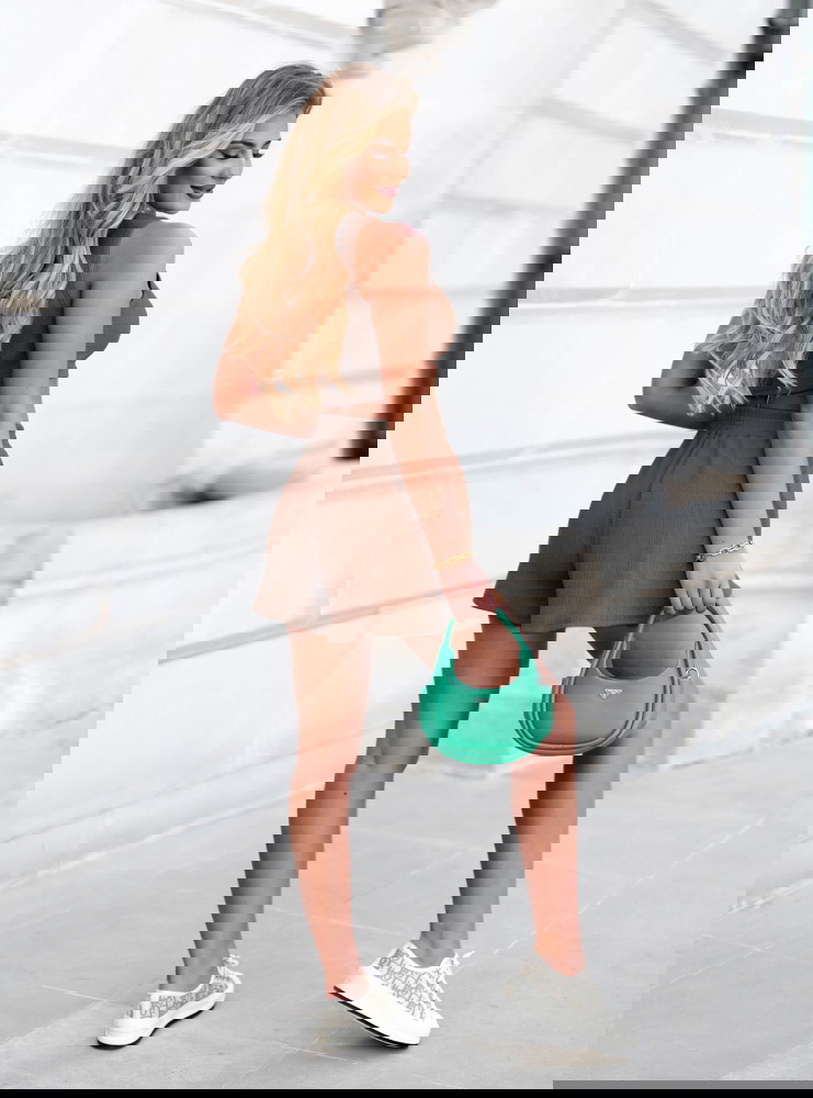 Prążkowany komplet top i spodenki...