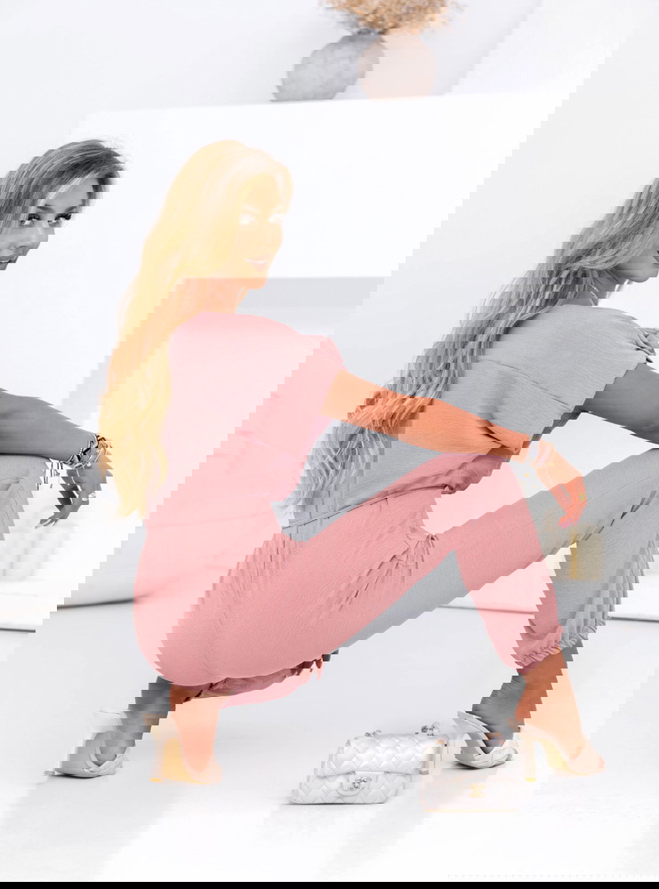 Kombinezon z ozdobną różą Elosa -...