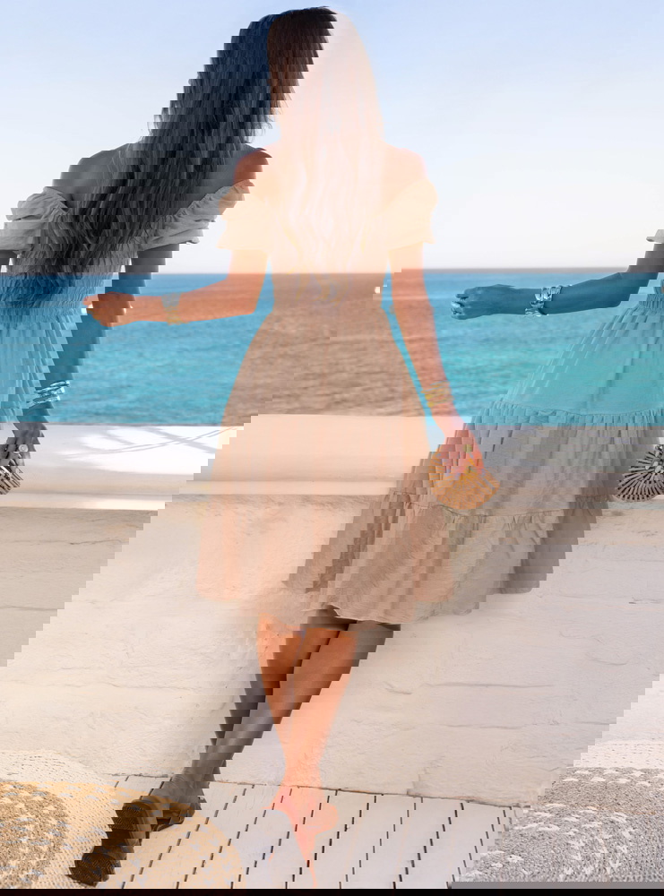 Sukienka midi typu hiszpanka Melindaa...