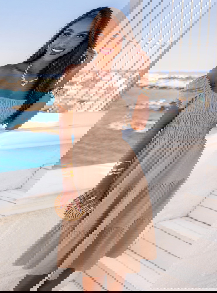 Sukienka midi typu hiszpanka Melindaa...