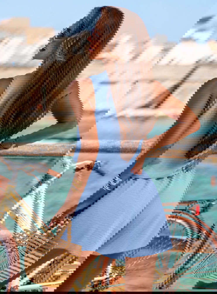 Błękitny komplet bluzka i spodenki...