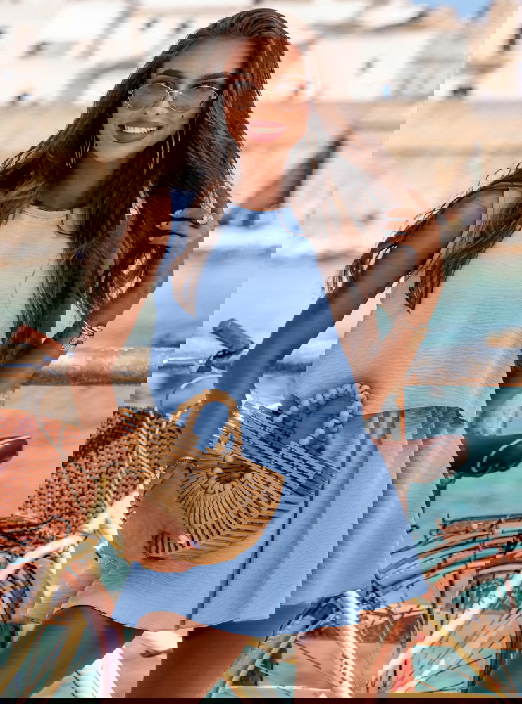 Błękitny komplet bluzka i spodenki...