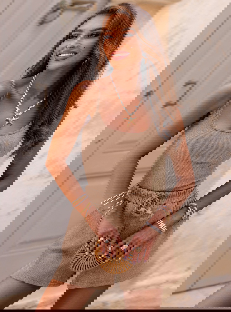 Beżowy prążkowany komplet bluzka na...