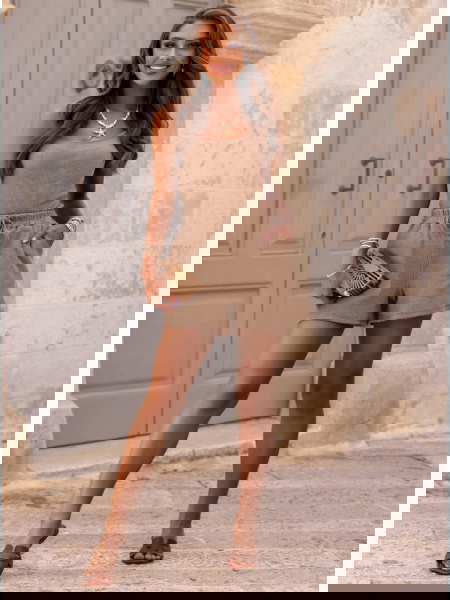 Beżowy prążkowany komplet... 2