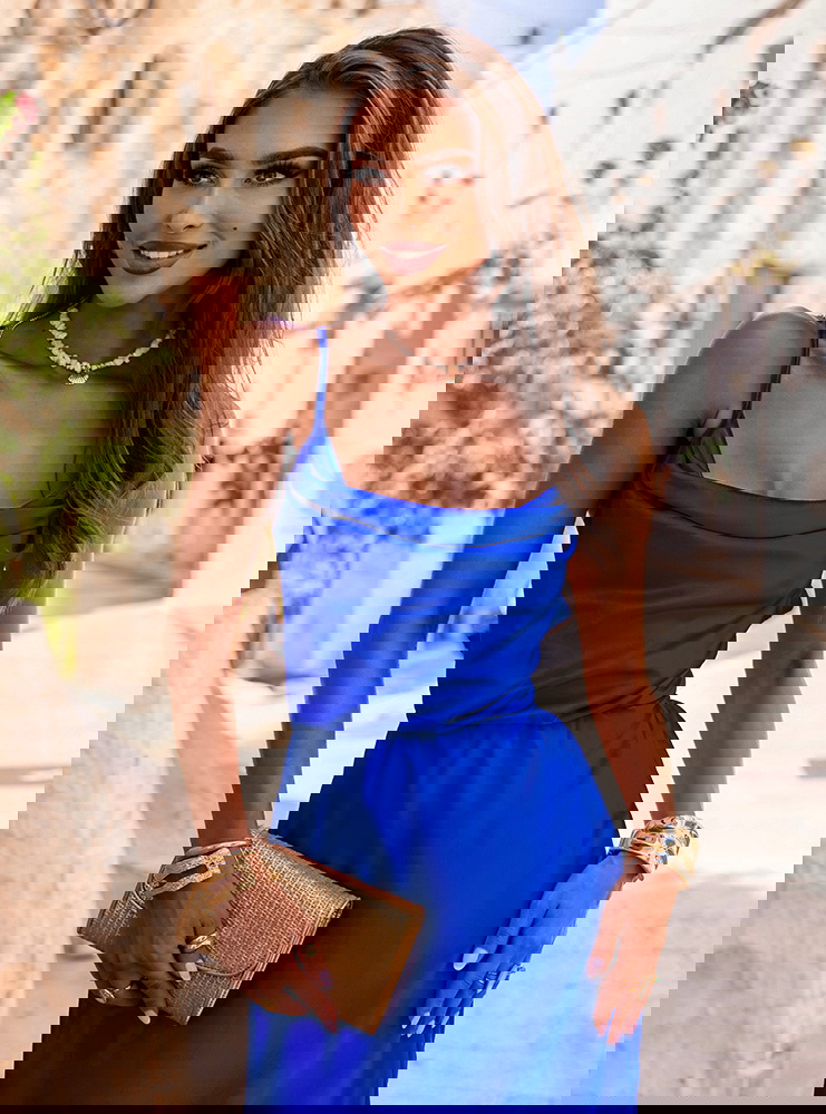 Chabrowa satynowa sukienka wiązana...