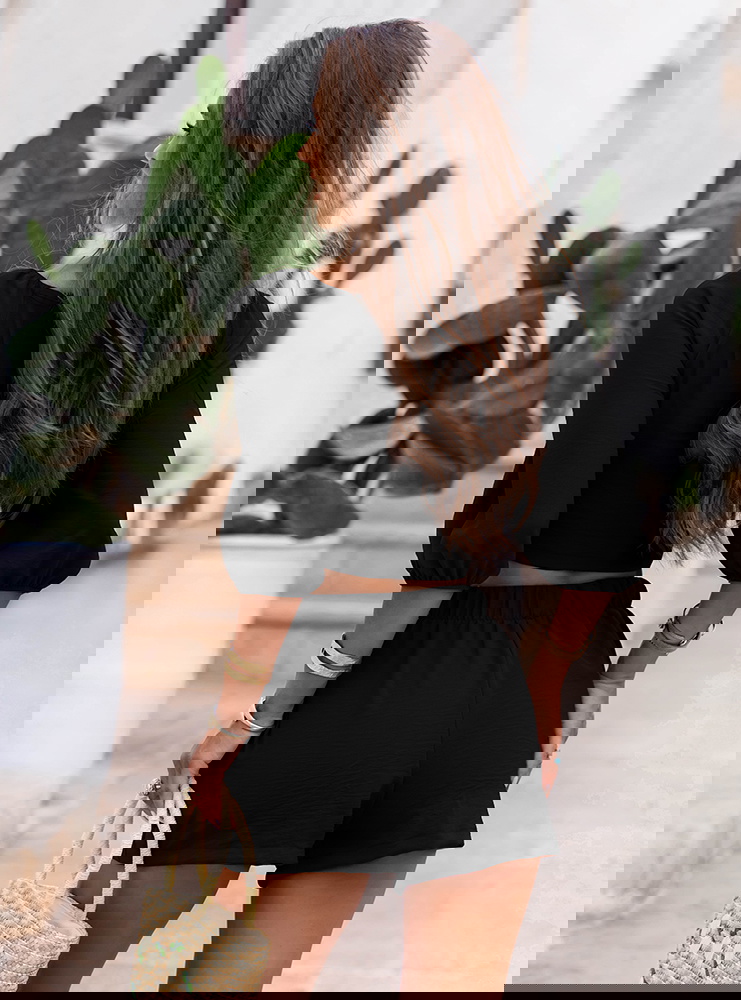 Czarny komplet top z bufiastymi...