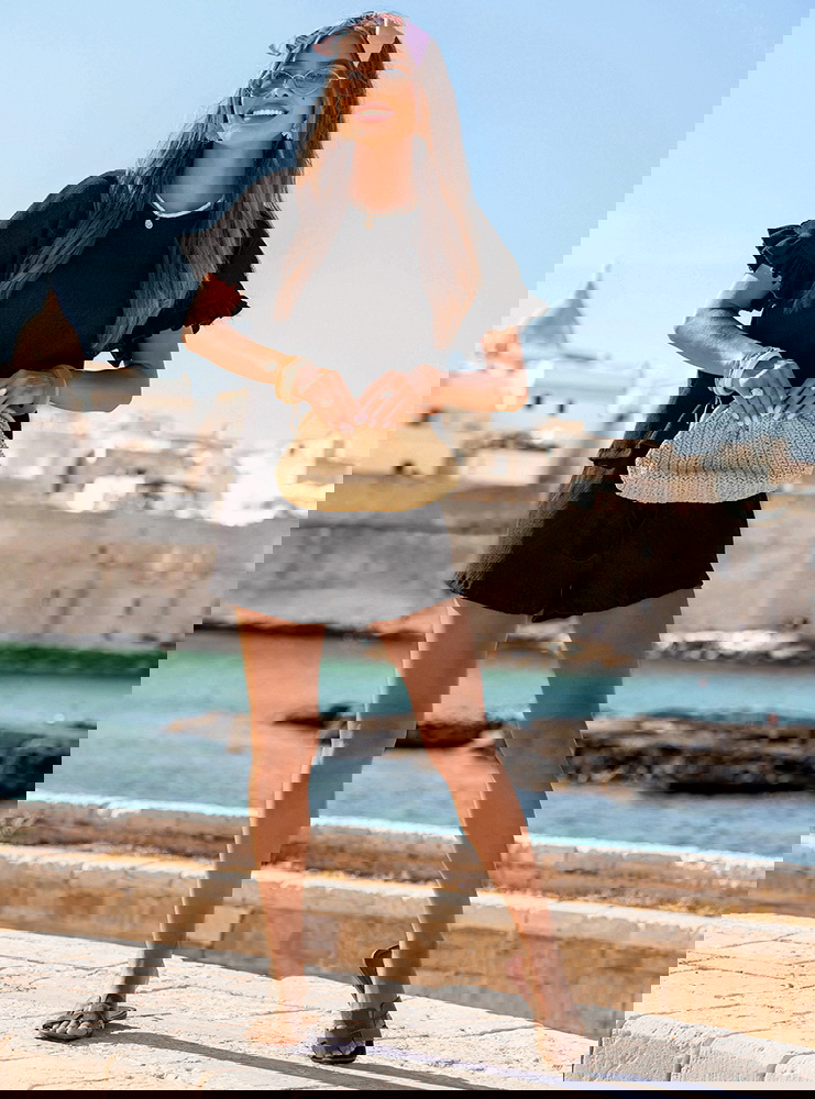 Czarny prążkowany komplet bluzka...