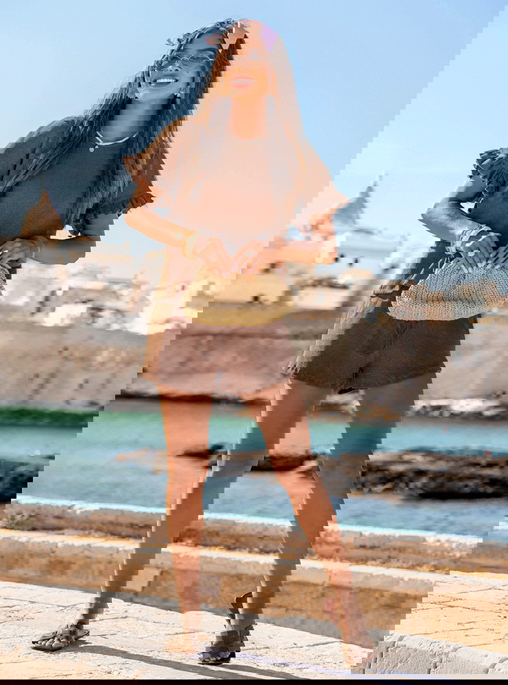 Prążkowany komplet bluzka falbowana i...