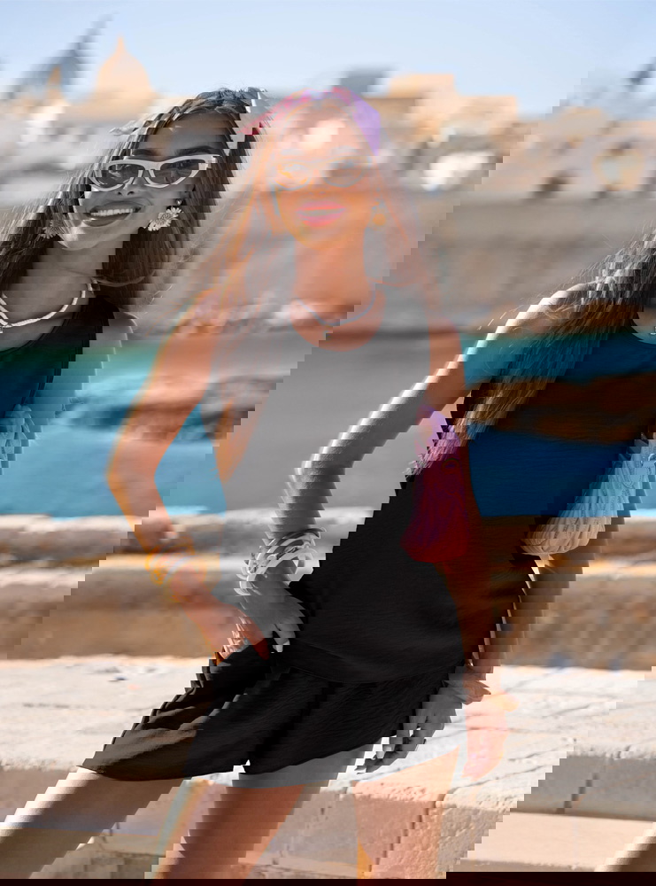 Czarny komplet bluzka i spodenki...