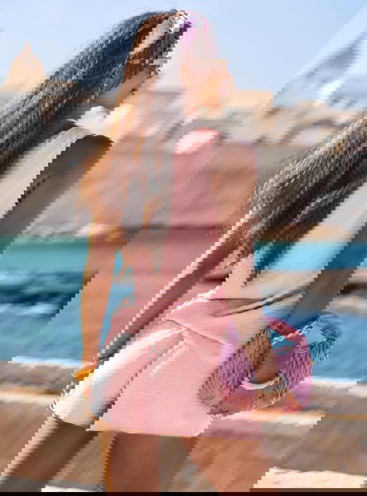 Pudrowy komplet bluzka i spodenki...