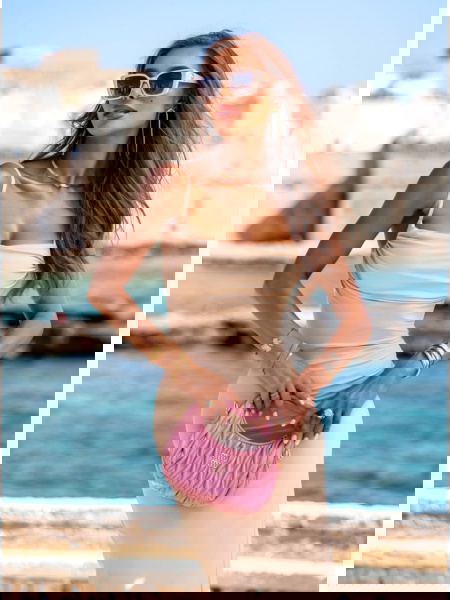 Beżowa długa sukienka na... 2