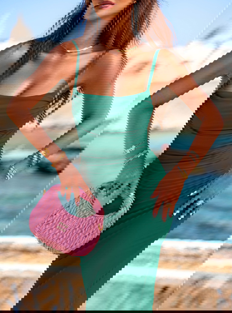 Długa sukienka na ramiączkach z...