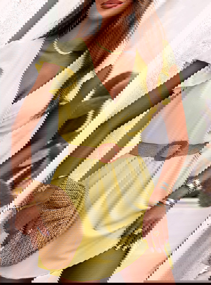 Sukienka z przekładanym dekoltem...