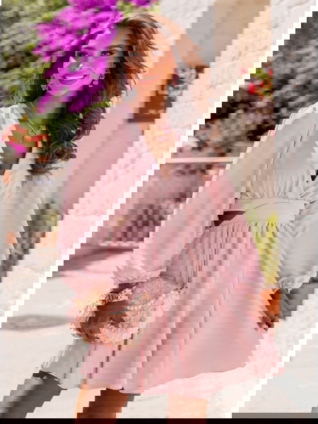 Pudrowa sukienka... 2