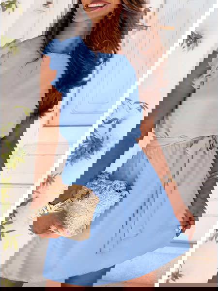 Błękitna sukienka z... 2