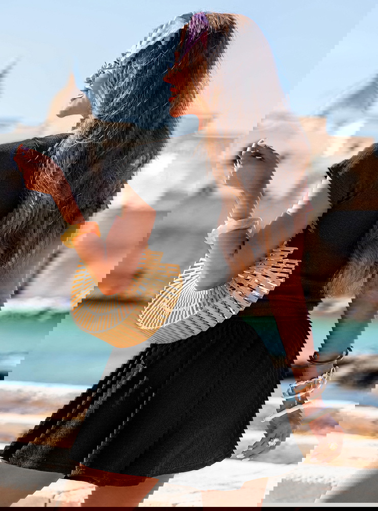 Czarny komplet prążkowany bluzka i...