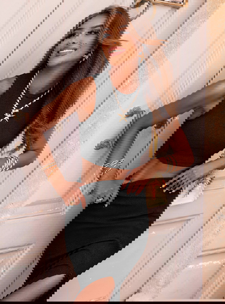 Czarny prążkowany komplet top i...