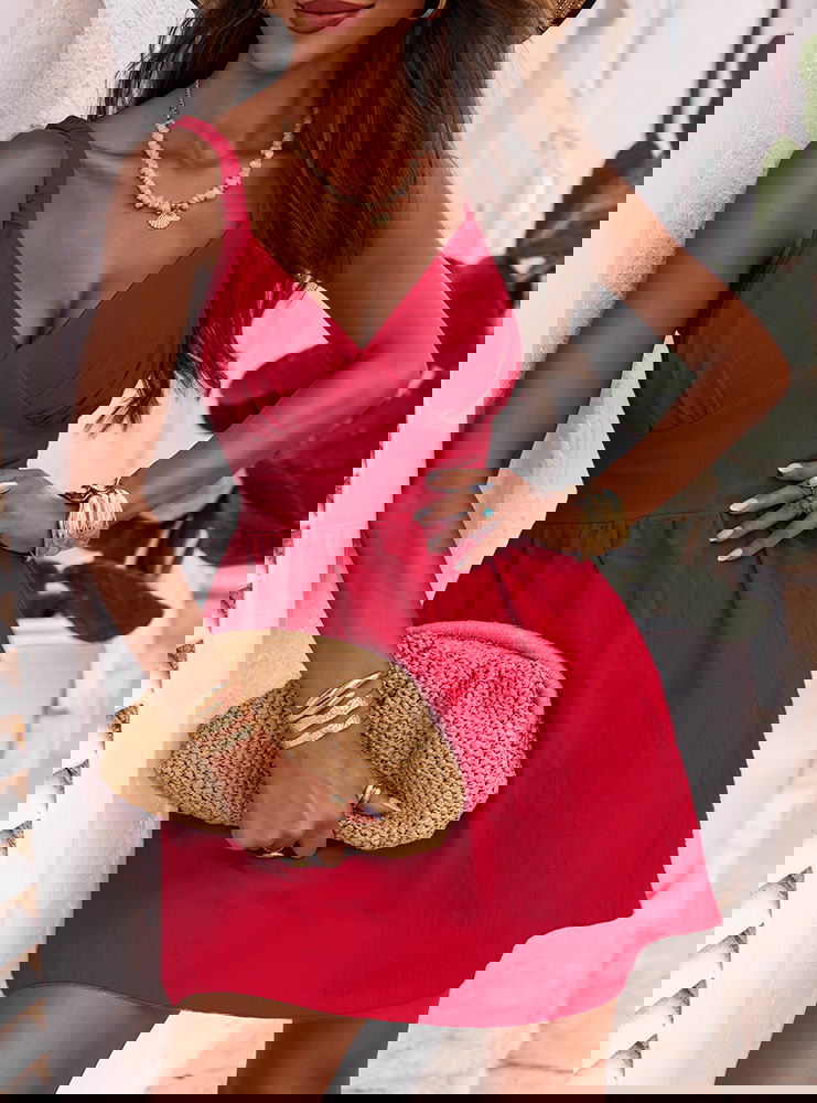 Malinowa rozkloszowana sukienka na...