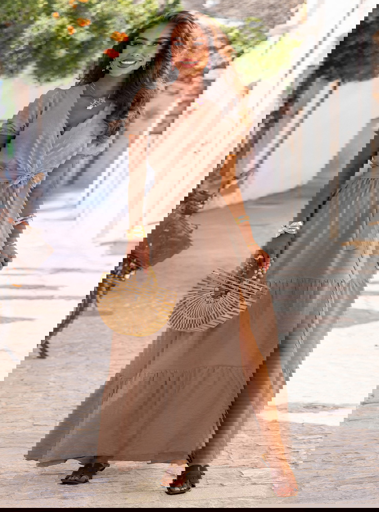 Długa rozkloszowana sukienka z...