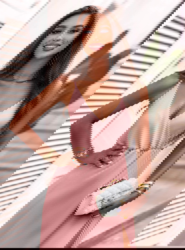 Długa sukienka na ramiączkach z...