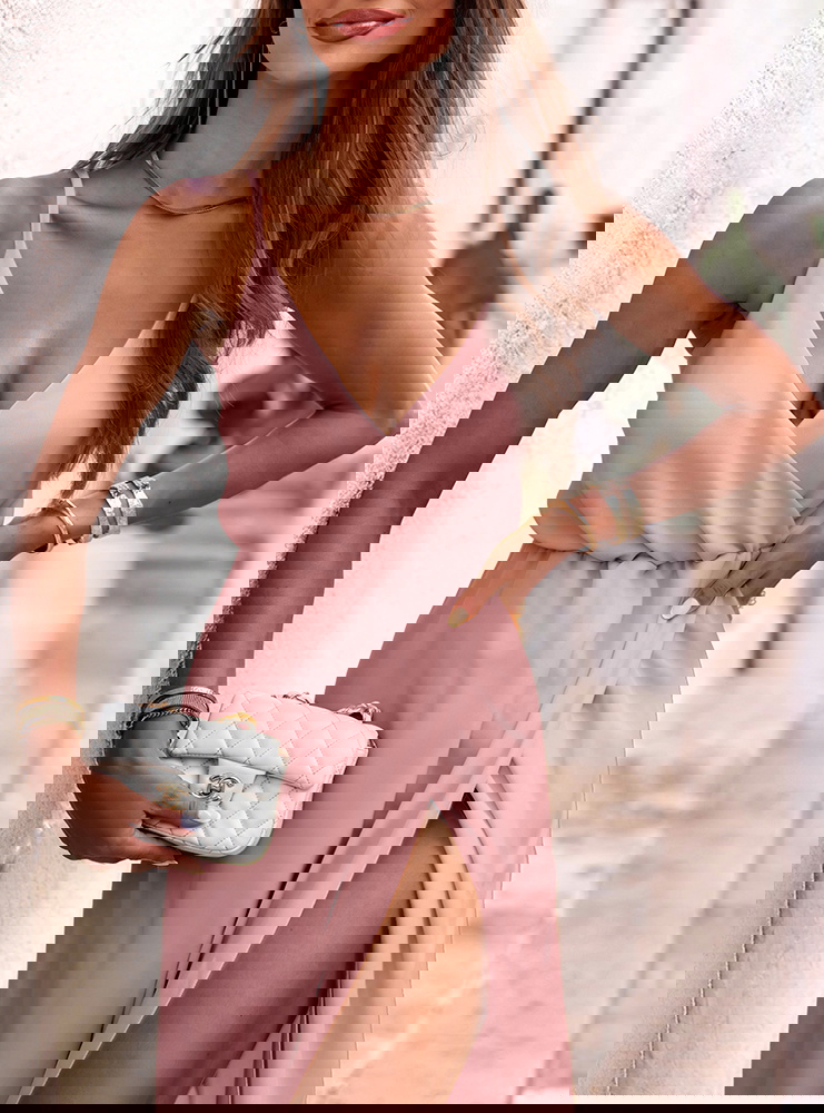 Długa sukienka na ramiączkach z...