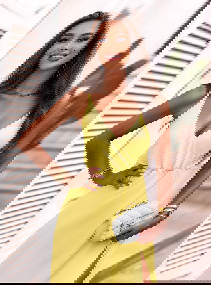 Długa sukienka na ramiączkach z...