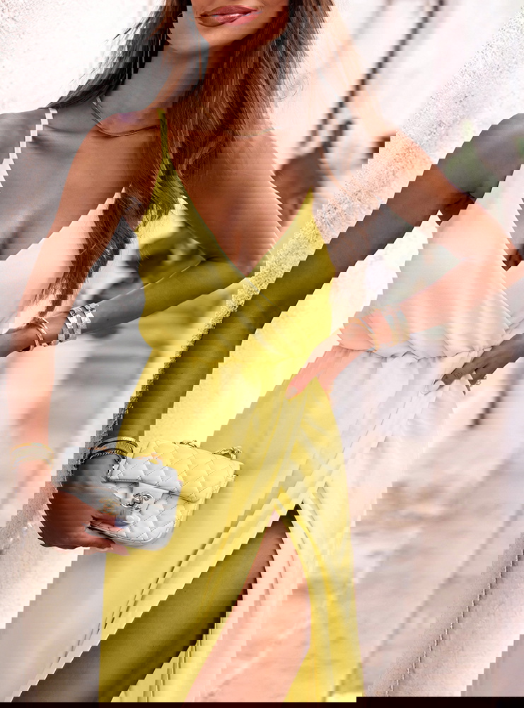 Długa sukienka na ramiączkach z...