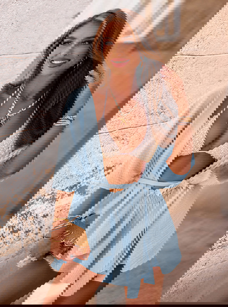 Błękitny komplet narzutka z wiązaniem...