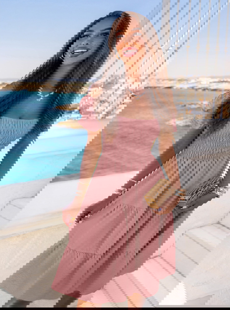 Sukienka midi typu hiszpanka Melindaa...