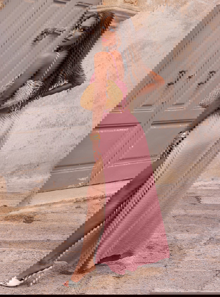 Długa sukienka na ramiączkach z...