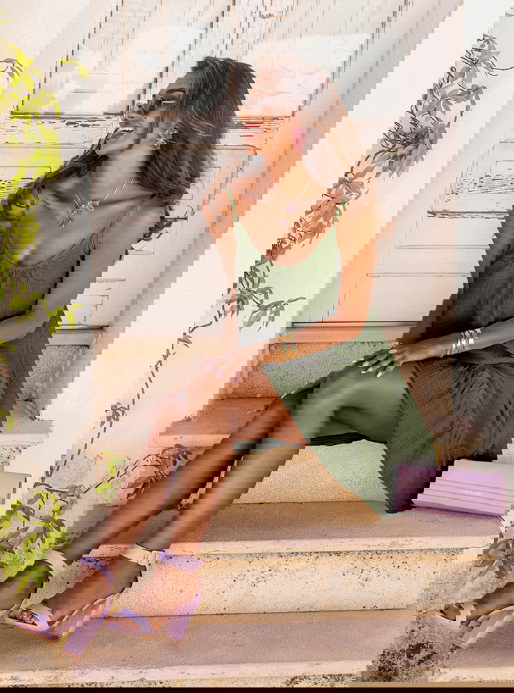 Rozkloszowana sukienka mini na...