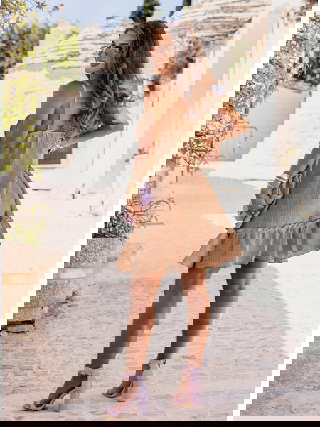 Rozkloszowana sukienka mini... 2