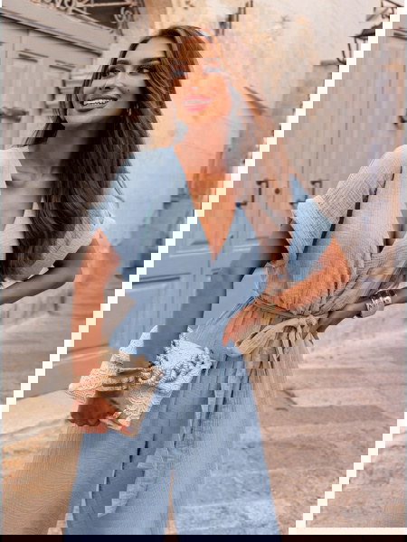 Błękitny kombinezon z...